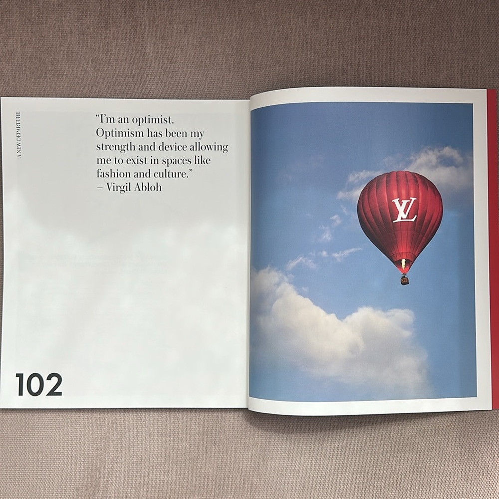 Louis Vuitton - The Book #14 w/Silhouette Cover - Coffee Table Show Off Book - Picture 3 of 4